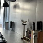 Pret De La Apartment *