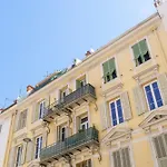 Nice Renting - Gounod - Haven Retreat Under Roof Air-Conditioned