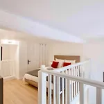 Suede Promenade Duplex Apartment At 1 Min From The Sea 2 Bathrooms