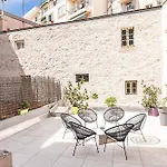 Amazing 3 Bdrs And Garden Place Du Pin Parking !