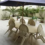 F4 6 Couchages Terrasse Proche Centre Nice