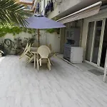 F4 6 Couchages Terrasse Proche Centre Apartment
