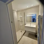 Beautiful 1 Bedroom Flat