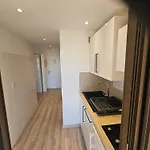 Apartment Beautiful 1 Bedroom Flat *