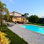Villa Syagrus - Easy Home Booking
