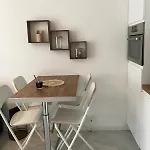 Apartment 1 Minute De La Promenade Des