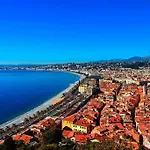 New Central Stylish 2 Min From The Beach Apartment