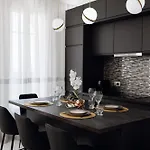 3 Pieces Promenade Apartment