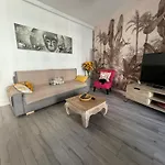 Gorgeous 2 Bedrooms *