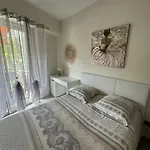 Apartment Gorgeous 2 Bedrooms Nice