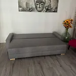 Gorgeous 2 Bedrooms Apartment