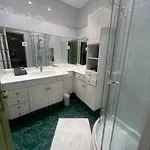 - Grand T2 Bis Proche De La Apartment *