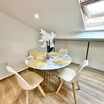 Appartement Climatise - 2Min Plage-Tram-Restaurant