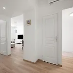 Apartment Magnifique 3 Pieces De 80m2 Dans Le Carre D'or
