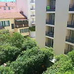 Beautiful T2 With Balcony In Nice