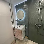 Homelivia Av Jean Medecin Apartment