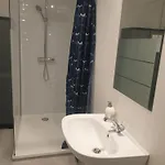 Renovated Airport Apartments: Transit Hub With Parking Nice