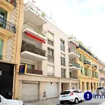 Studio Air-Conditioned District Of The Musicians