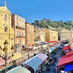 Apartment In Old Town - 2Min Beach, Restaurant & Bars