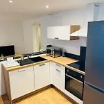 Appartement En Rez-De-Maison