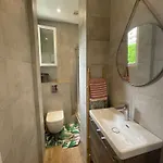 Charmant Dans Une Maison Nicoise Apartment