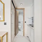 Renting - 7france - Luxe & Confort Bord De Massena Apartment *
