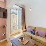 Apartment Nestor&jeeves - Trip - - Balcony *