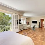 Villa Seniff In Nice