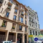 Air-Conditioned Apartment Near The Liberation Neighborhood