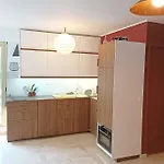 Apartment Refurbished With Terrace And Garden