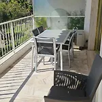 Bella D'azur Apartment *