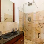 Prestige Designer Apartment, Super * Nice