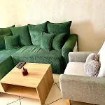 A Charming Corner On The Promenade Des Anglais