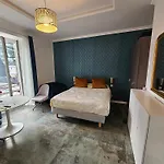 Boutique 2 Apartment