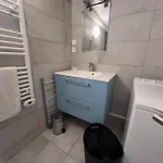 Heart Of Nice Harboor Cosy And Central