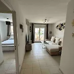 Beau T2 Climatise, 1Min A Pied De La Promenade Des Anglais Et Plage