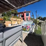 Chambre Et Sdb Privee Villa Piscine Jaccuzzi Vue Mer