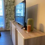 Palm Leaf Studio Nice