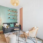 Renting - Barberis - Unique Getaway 2-room With Rooftop Terrace Apartment
