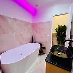 Apartment Intimate Escape - Seaside - Bath - Wifi - Ac *