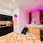Intimate Escape - Seaside - Bath - Wifi - Ac