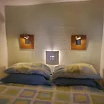 A Deux Pas Du Port Yourhosthelper