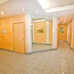 Elegant With Sea View And Swimming Pool Apartment *
