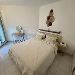 Apartment Elegant With Sea View And Swimming Pool Nice