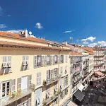 Massena Street - 1 Bdr Duplex With Ac & Parking