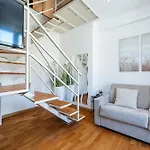 Massena Street - 1 Bdr Duplex With Ac & Parking