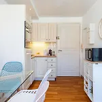 Apartment Massena Street - 1 Bdr Duplex With Ac & Parking