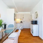 Apartment Massena Street - 1 Bdr Duplex With Ac & Parking Nice