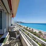 Apartment Wonderful On Sea