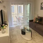 Superbe 3 Pieces Pres Du Port De Nice